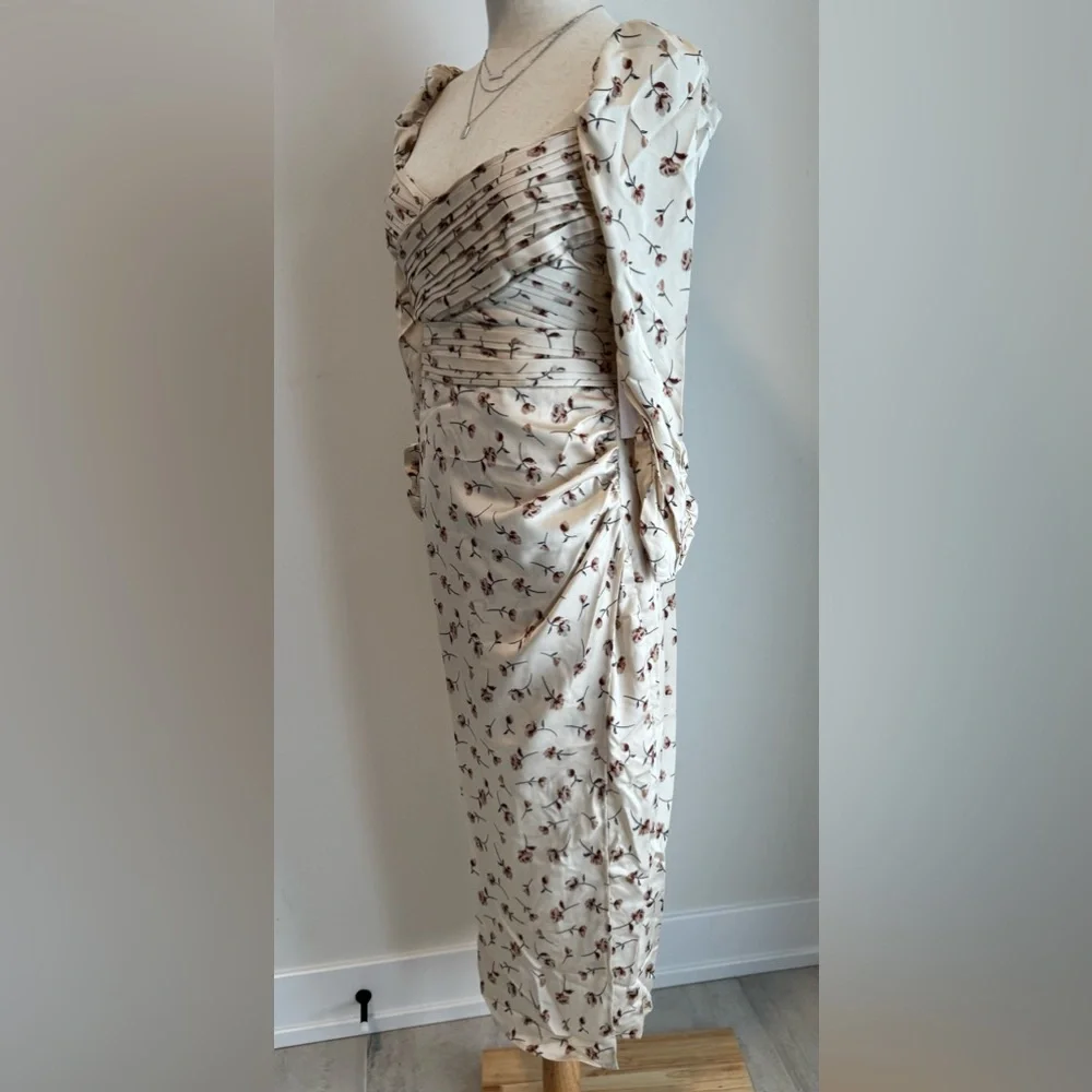 NWT - ASTR‎ Cream Floral Long Sleeve Dress - Picture 8 of 12